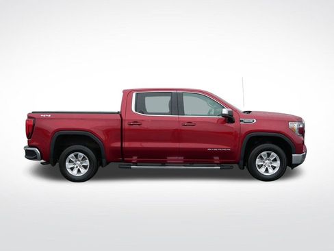 Used 2019 GMC Sierra 1500 SLE w/ SLE Value Package AWD/4WD image 3