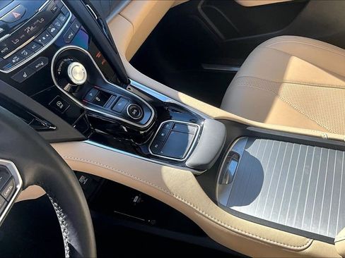 Used 2024 Acura RDX w/ Technology Package image 18