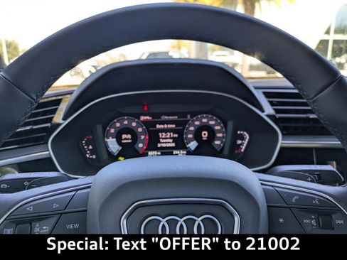 Used 2025 Audi Q3 2.0T Premium w/ Convenience Package image 35