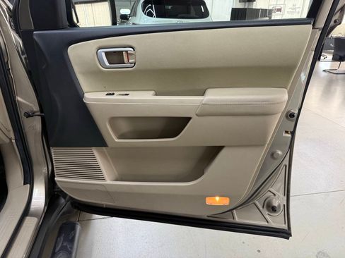 Used 2011 Honda Pilot LX image 17