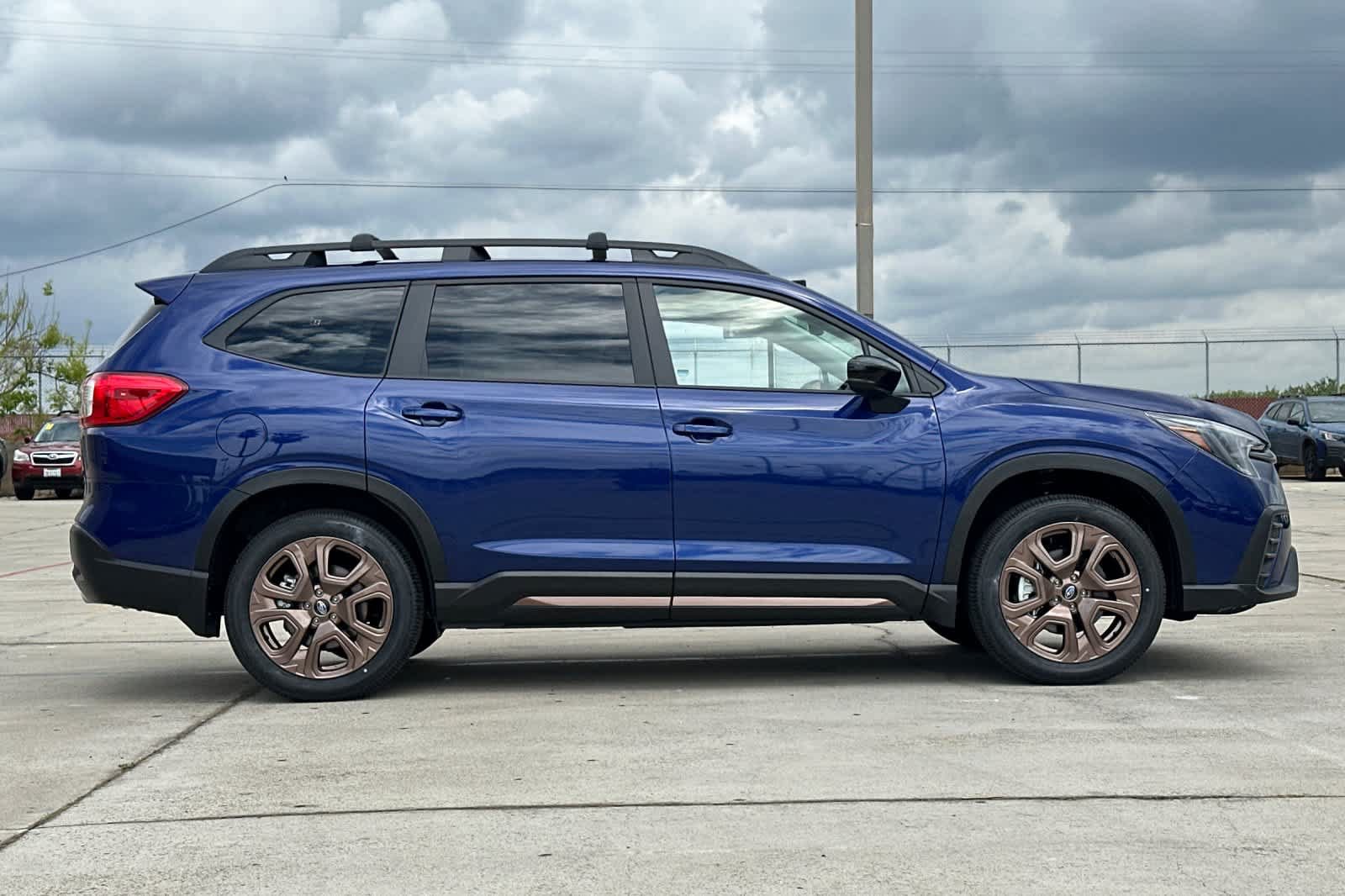 New 2026 Subaru Ascent Limited Bronze AWD/4WD image 2