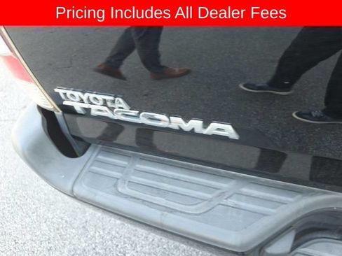 Used 2015 Toyota Tacoma 4x4 Double Cab w/ TRD Sport Package image 18