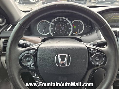 Used 2017 Honda Accord EX-L image 21