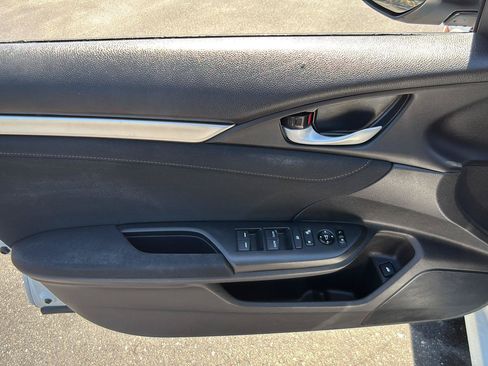 Used 2017 Honda Civic EX image 22