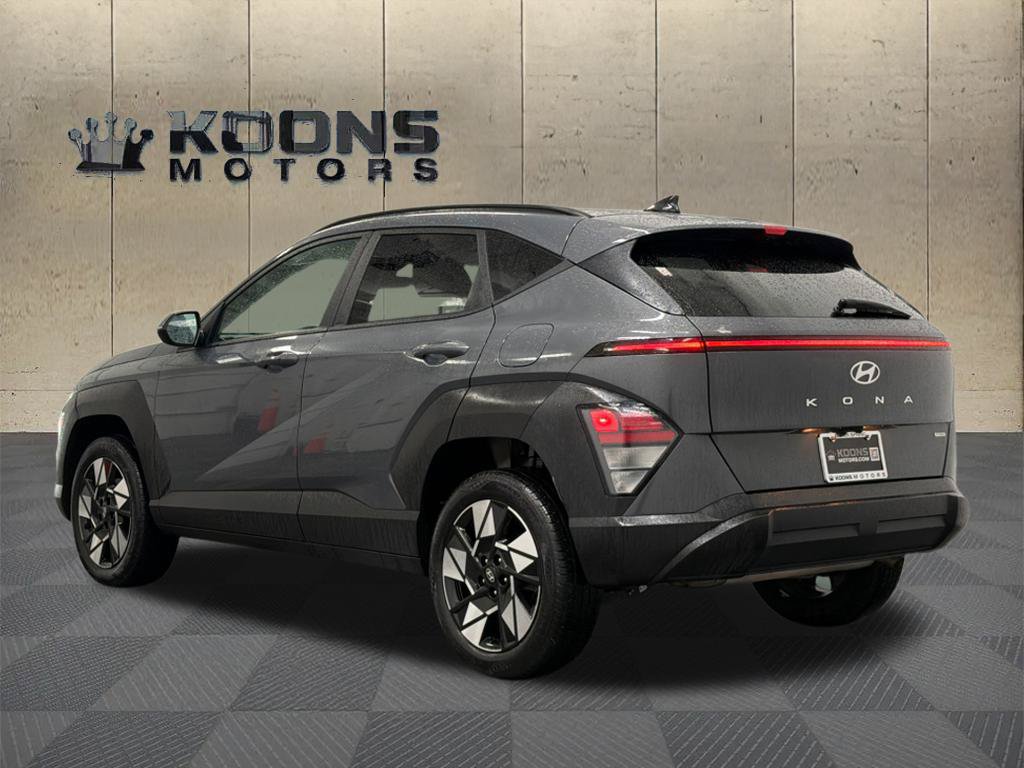 Used 2025 Hyundai Kona SEL AWD/4WD image 6