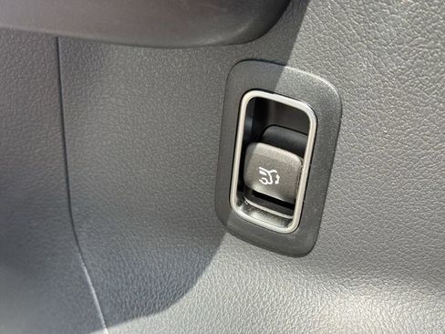 New 2025 Mercedes-Benz GLA 250 GLA 250 image 22