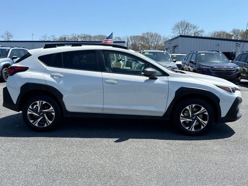 Certified 2025 Subaru Crosstrek 2.0i Premium AWD/4WD image 8