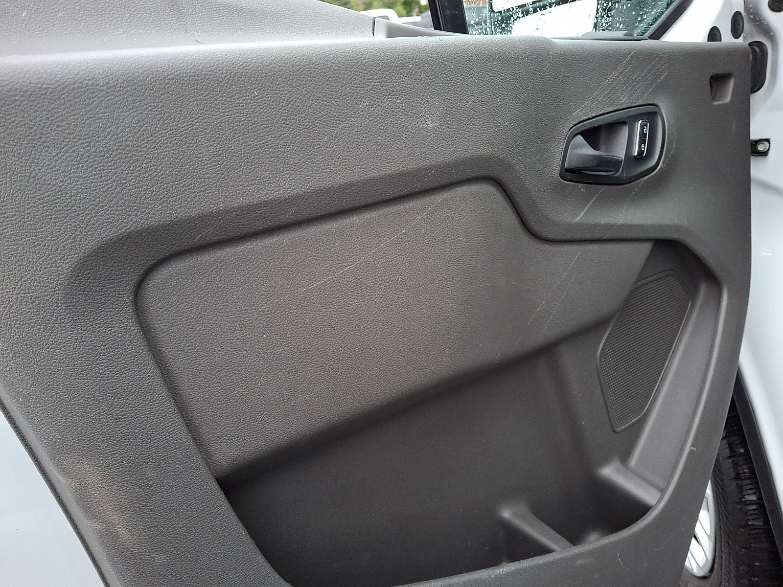 Used 2024 Ford Transit 350 XLT RWD image 10