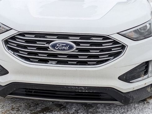 Used 2022 Ford Edge SEL w/ Convenience Package image 9