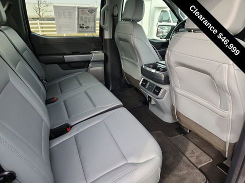 Used 2025 Ford F150 Lightning Flash image 27