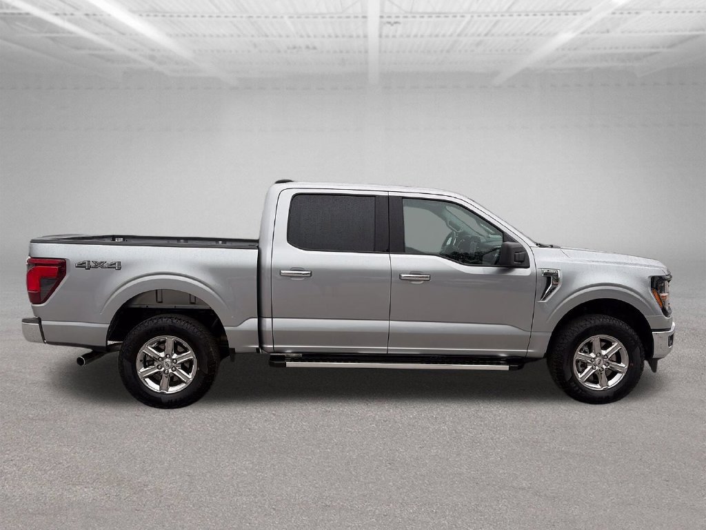 Used 2025 Ford F150 XLT w/ Equipment Group 301A Standard AWD/4WD image 7