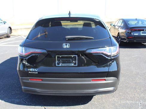 New 2026 Honda HR-V LX image 4
