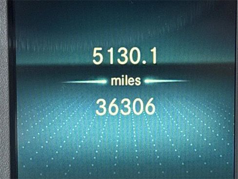 Used 2024 Mercedes-Benz Sprinter 2500 image 24