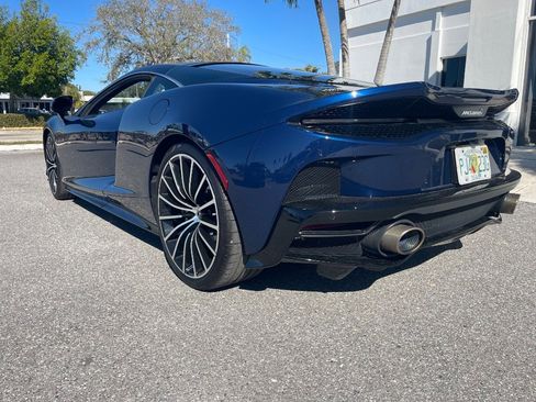 Used 2020 McLaren GT image 12