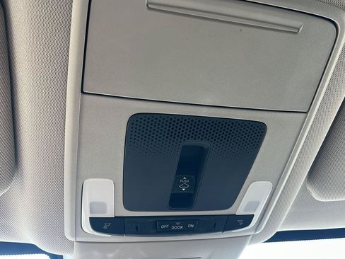 Used 2024 Honda CR-V EX-L image 16