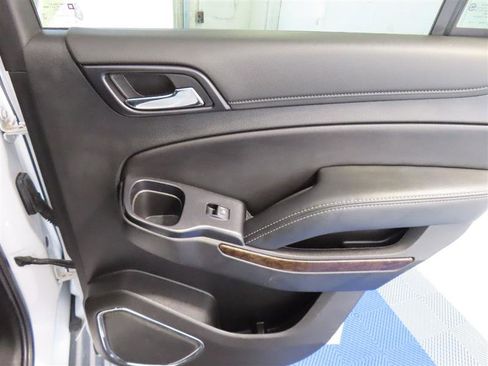 Used 2019 Chevrolet Tahoe LT AWD/4WD image 34
