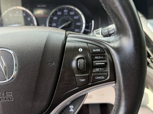 Used 2019 Acura MDX SH-AWD image 16