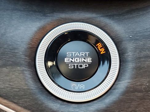 New 2025 Jeep Grand Cherokee Limited image 29