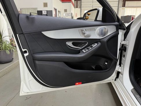 Used 2016 Mercedes-Benz C 300 4MATIC Sedan w/ Multimedia Package image 11