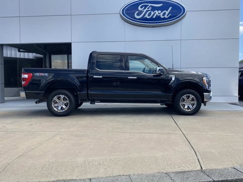 Used 2023 Ford F150 Lariat image 3