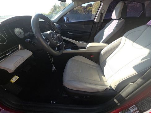 Used 2022 Hyundai Elantra Limited w/ Cargo Package image 23