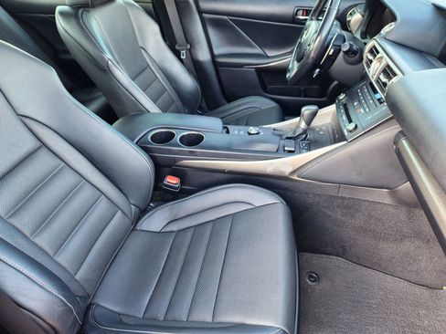Used 2016 Lexus IS 350 AWD image 16