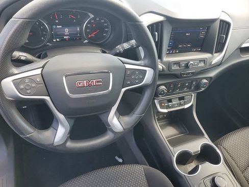 Used 2022 GMC Terrain SLE AWD/4WD image 18