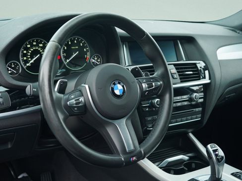Used 2018 BMW X4 M40i image 54