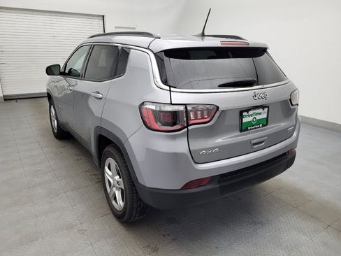 Used 2024 Jeep Compass Latitude image 5
