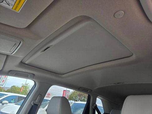 Used 2025 Honda CR-V EX-L image 15
