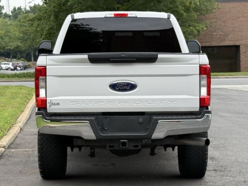 Used 2019 Ford F250 XL w/ STX Appearance Package AWD/4WD image 5