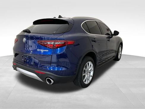 Used 2018 Alfa Romeo Stelvio Ti AWD/4WD image 5
