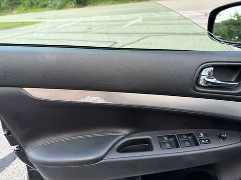 Used 2012 INFINITI G37 x Sedan w/ Premium Pkg AWD/4WD image 15