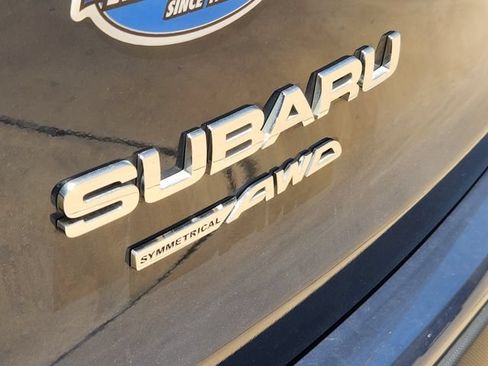 Used 2023 Subaru Ascent Limited w/ Technology Package AWD/4WD image 11