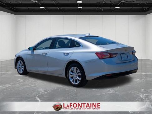 Used 2022 Chevrolet Malibu LT FWD image 3