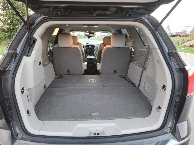 Used 2014 Buick Enclave Leather w/ Trailering Provision Package FWD image 9