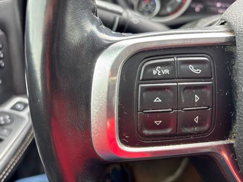 Used 2022 RAM 2500 Laramie AWD/4WD image 8