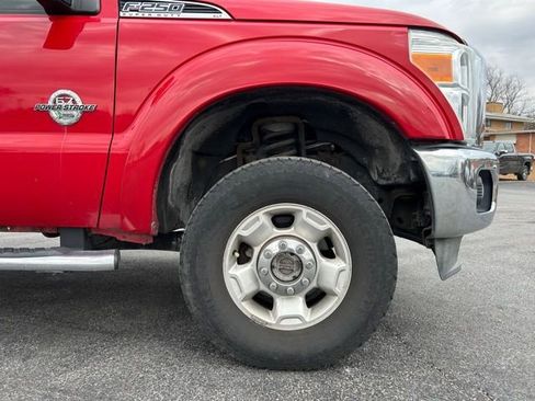 Used 2012 Ford F250 XLT w/ Camper Pkg image 14