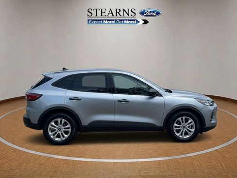 Used 2024 Ford Escape FWD image 4