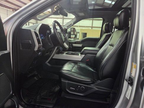 Used 2019 Ford F250 Lariat w/ Lariat Ultimate Package image 6