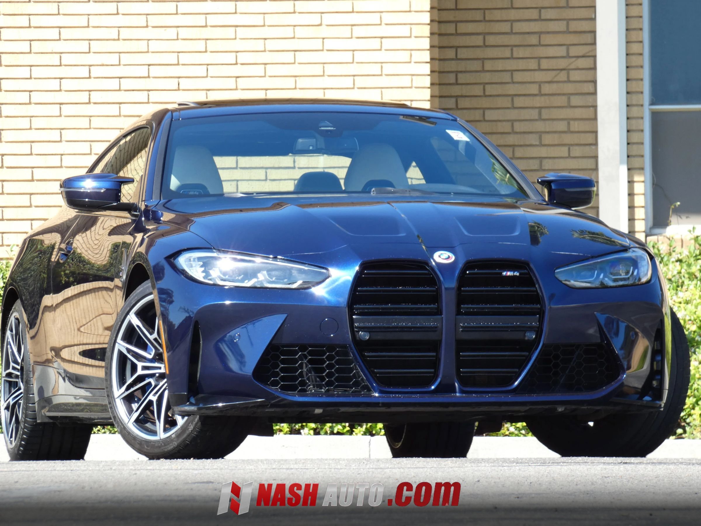 Used 2022 BMW M4 Coupe RWD image 1
