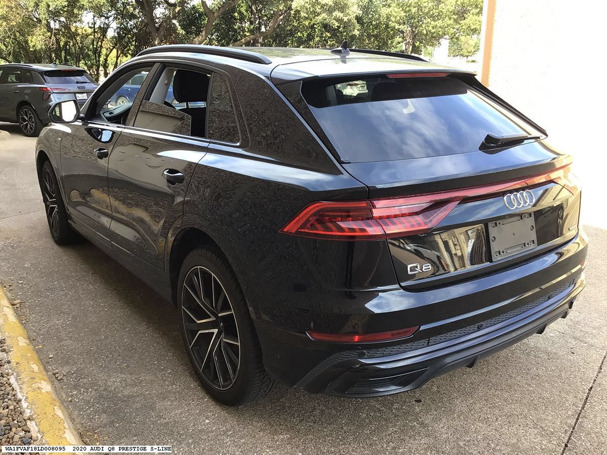 Used 2020 Audi Q8 Prestige AWD/4WD image 6