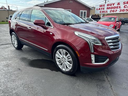 Used 2017 Cadillac XT5 Premium Luxury w/ LPO, Wheel Lock Package AWD/4WD image 2