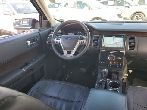 Used 2019 Ford Flex Limited image 12