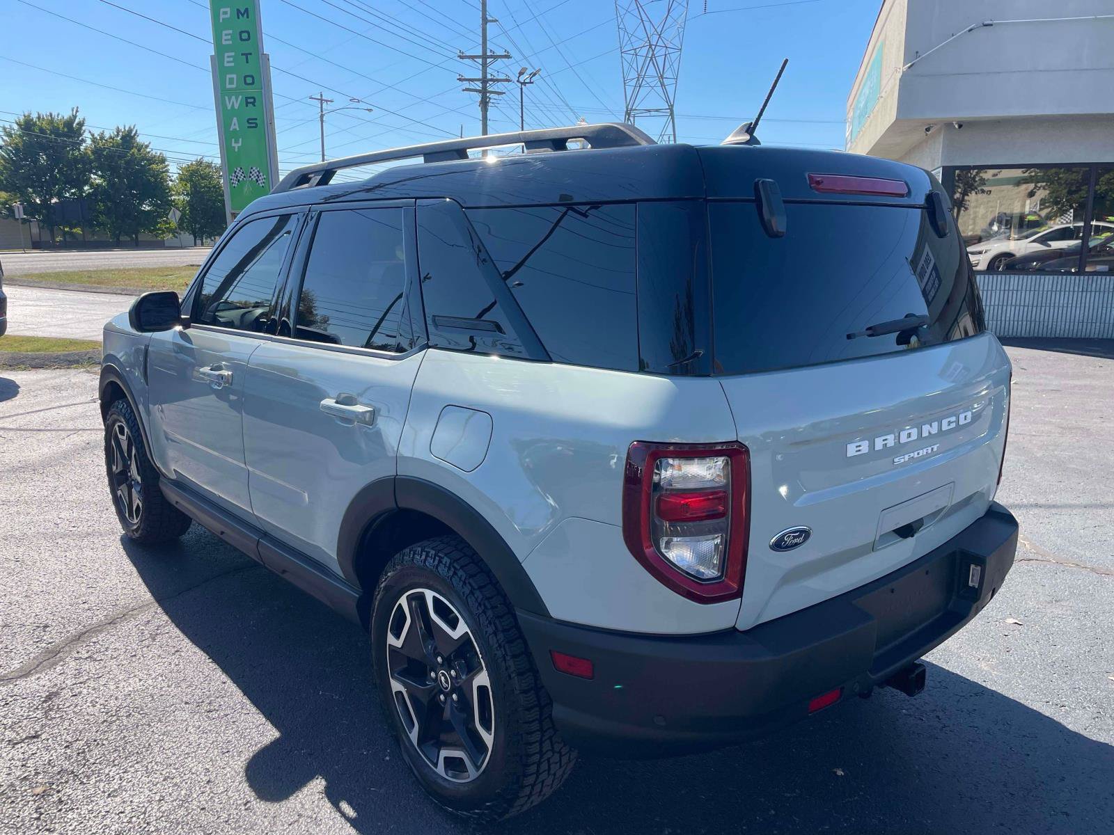 Used 2022 Ford Bronco Sport Outer Banks AWD/4WD image 5