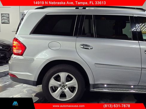 Used 2012 Mercedes-Benz GL 450 GL 450 4MATIC Sport Utility 4D image 15