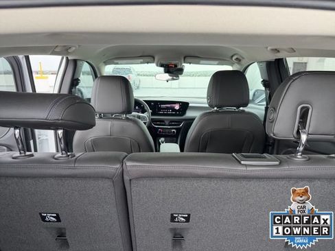 Used 2026 Buick Encore GX Sport Touring FWD image 11