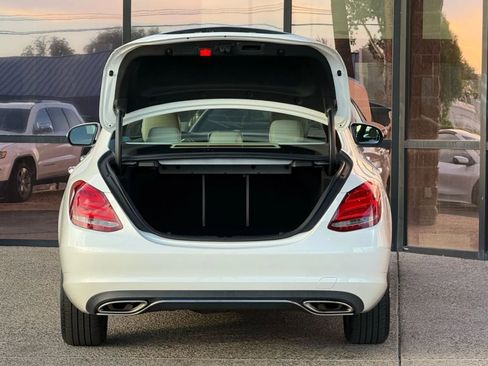 Used 2015 Mercedes-Benz C 300 4MATIC Sedan image 31