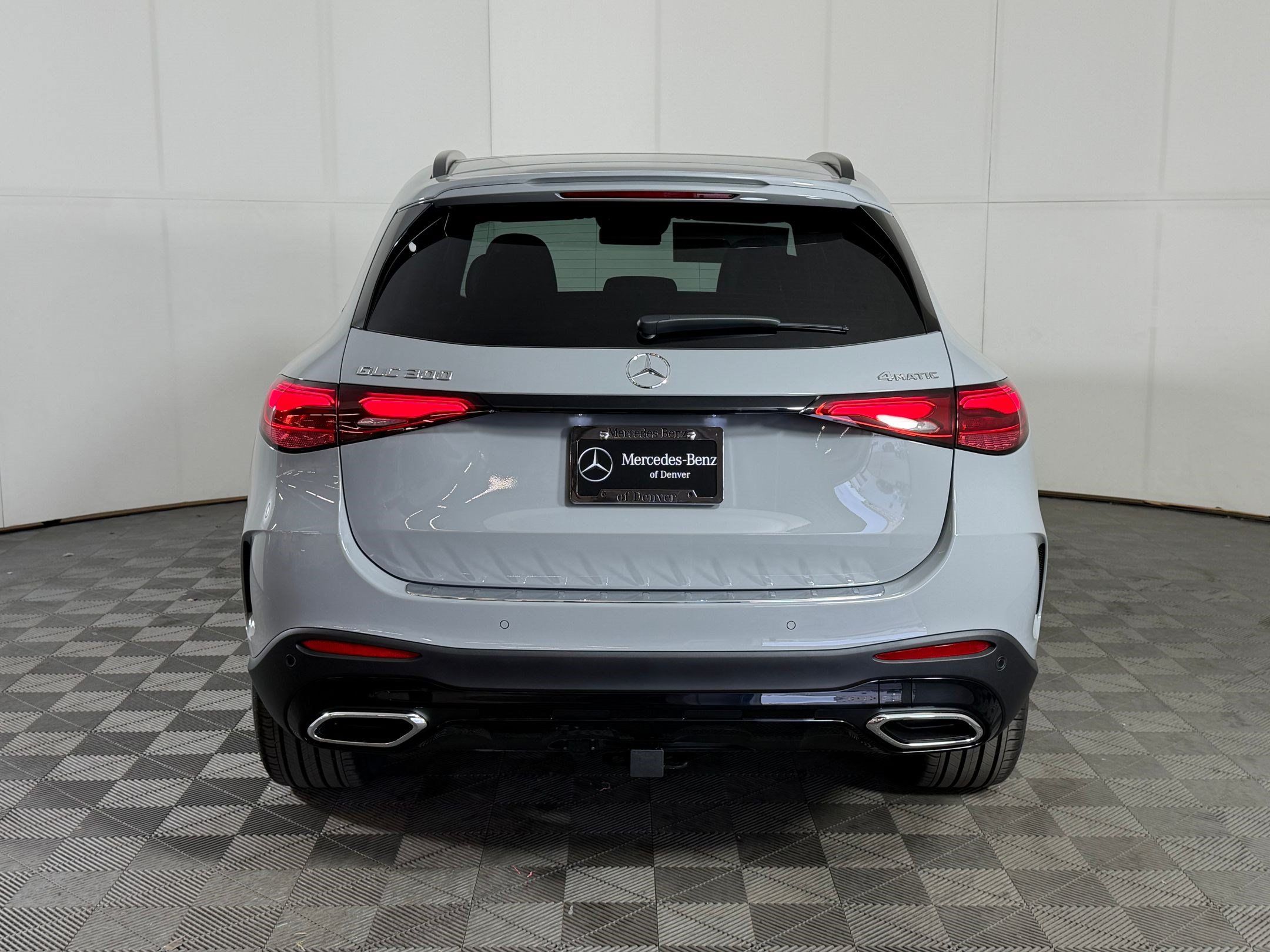 Used 2026 Mercedes-Benz GLC 300 4MATIC image 10