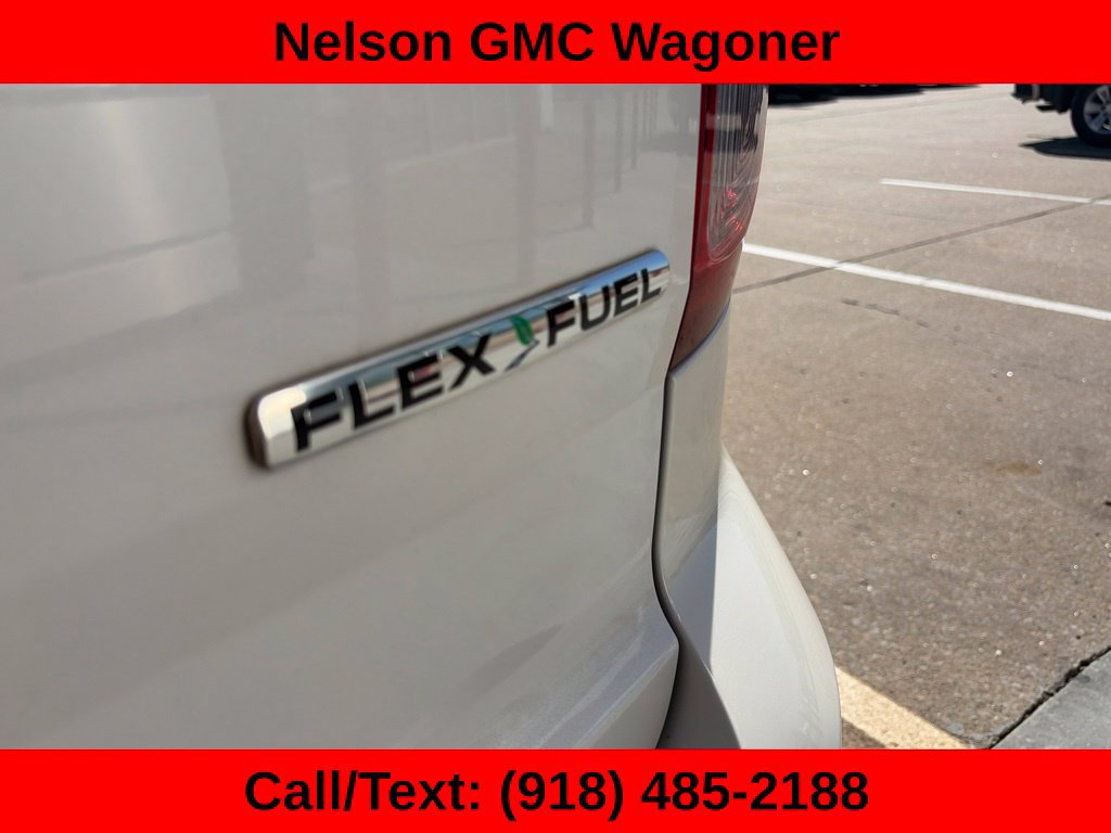 Used 2015 Ford Explorer XLT w/ Equipment Group 202B FWD image 9